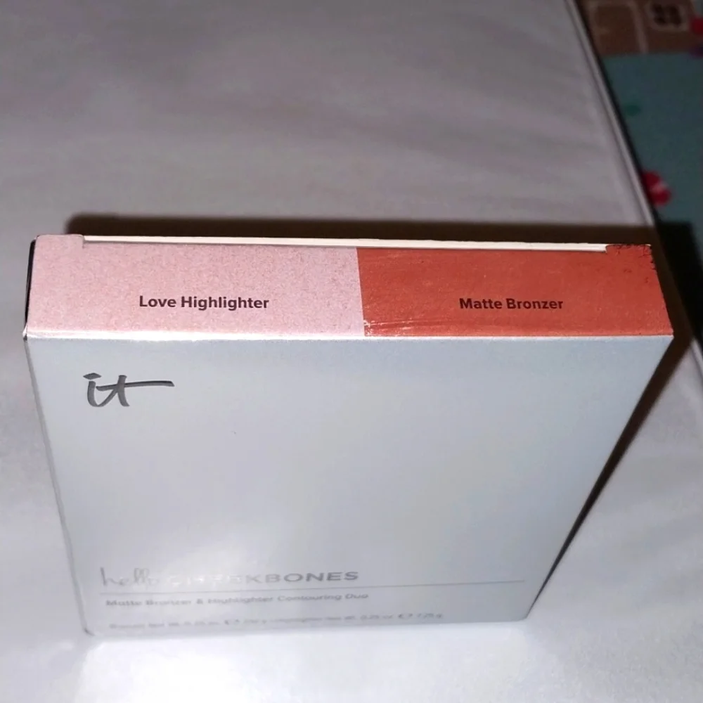 IT Cosmetics Hello Cheekbones Highlighter Bronzing Duo
